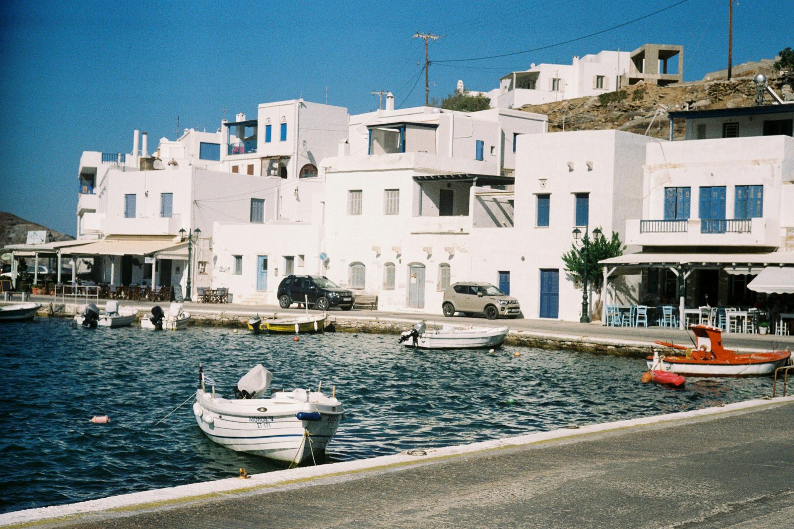 Kardiani village lanes