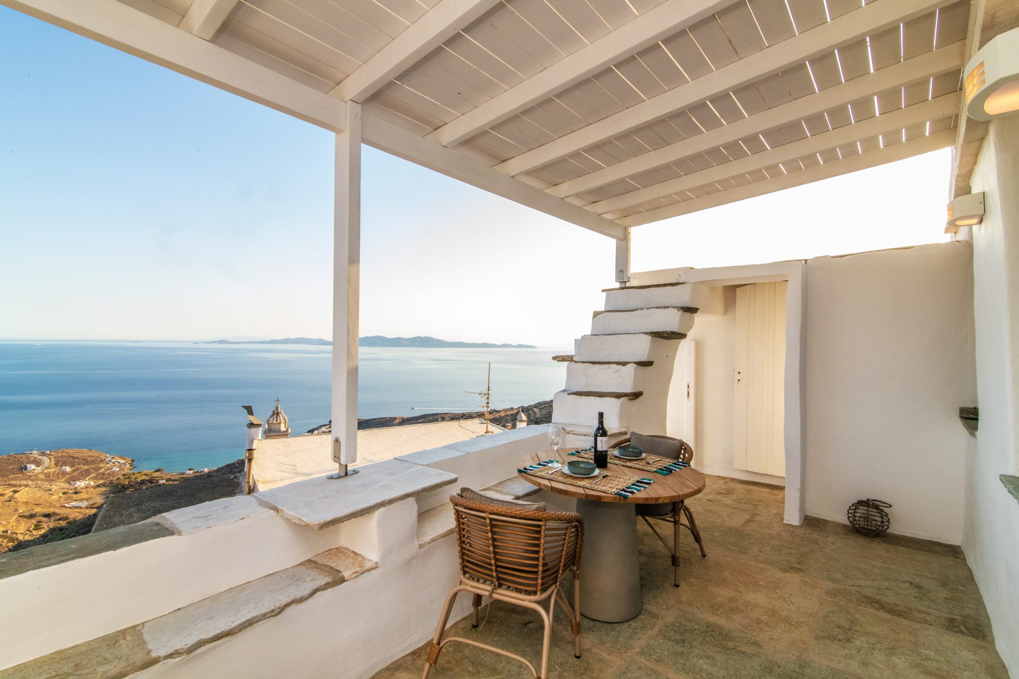 Balcony side